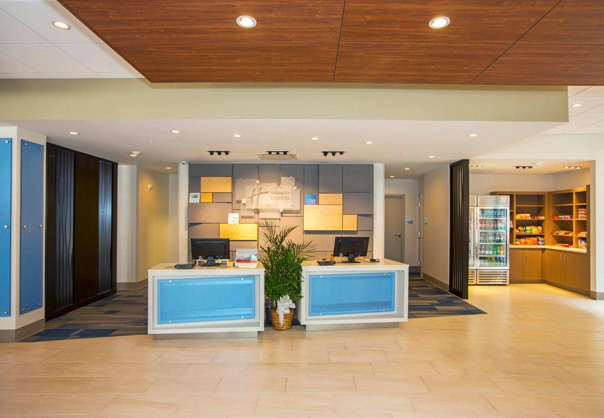Holiday Inn Express & Suites Pittsburgh North Shore, An Ihg Hotel Extérieur photo